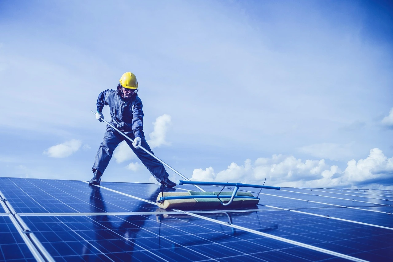 Commercial Solar Panels for Businesses in Hertfordshire