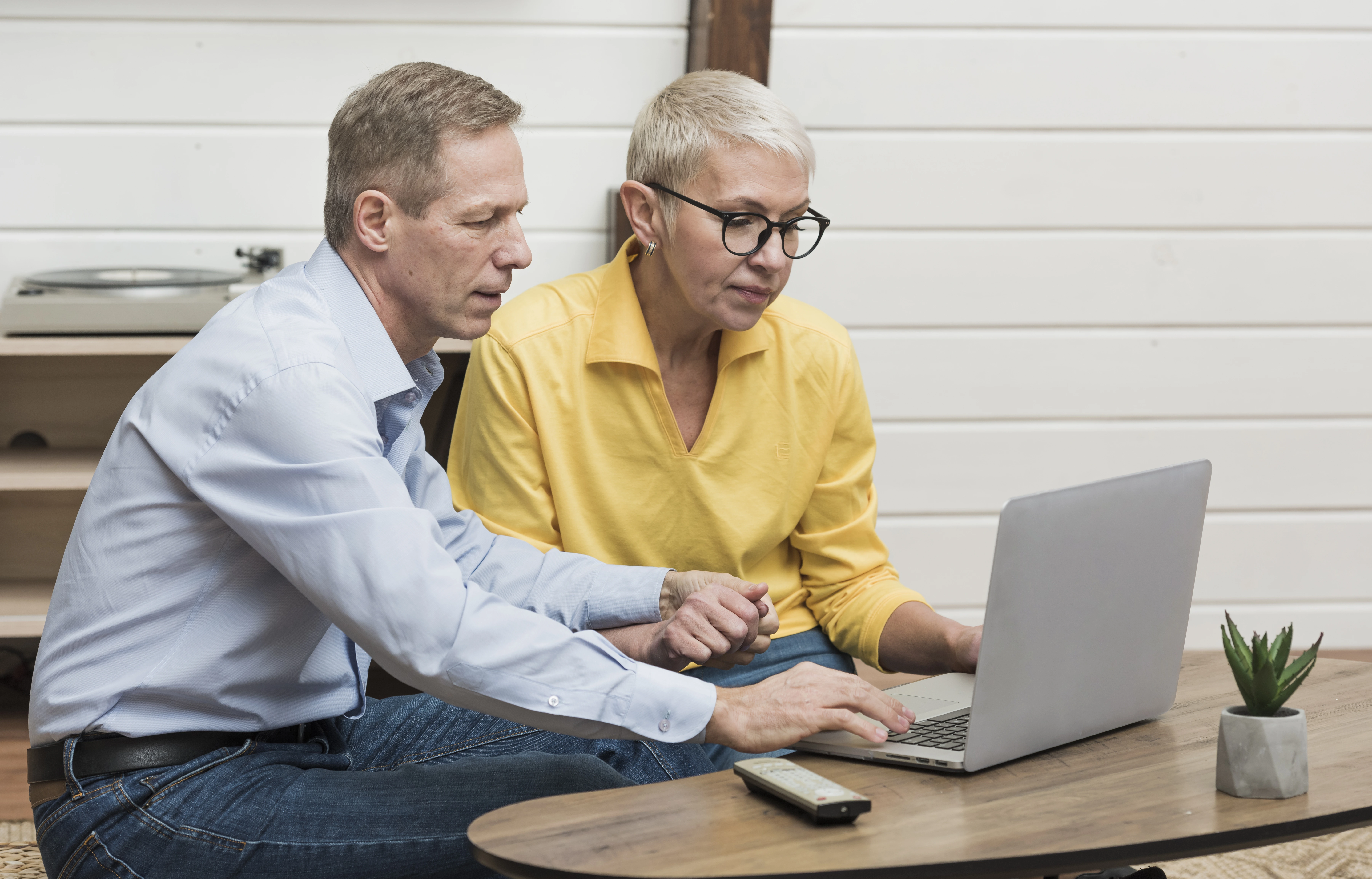 Couple researching what solar energy output they can expect from their Essex solar panel system