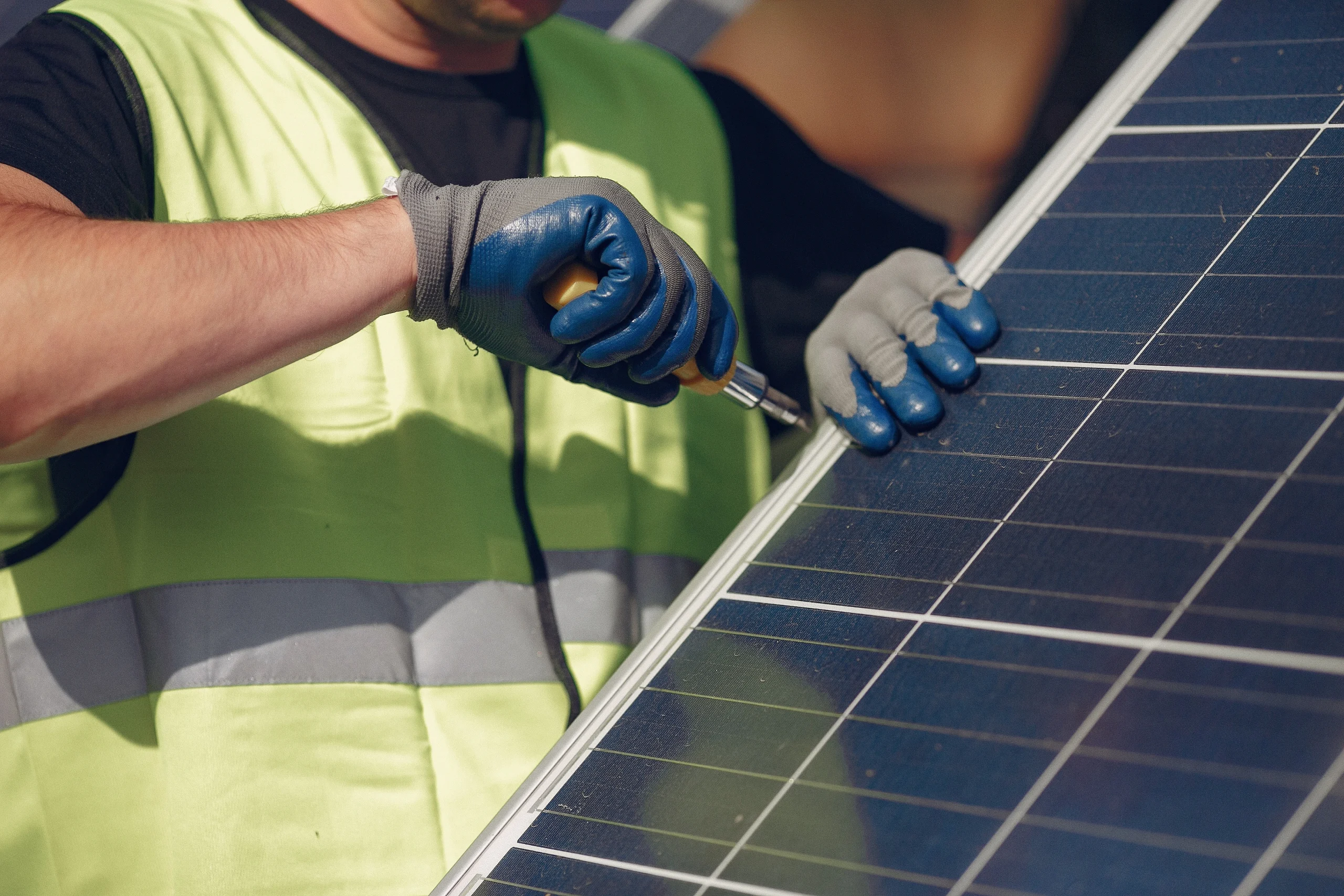 solar panel servicing