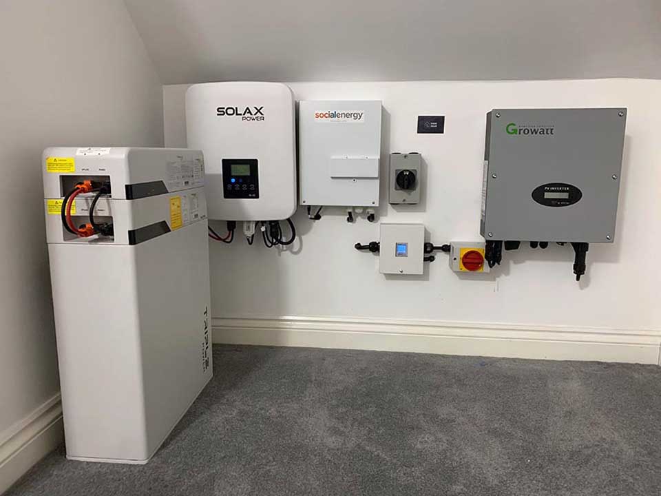 Solax SolaX Battery Storage | Solar Battery Installers | Deege Solar | Upvolt ...
