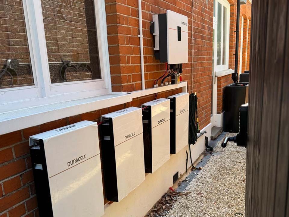 duracell solar battery and inverter installation jpg