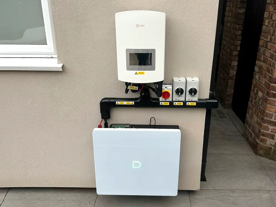 dyness battery installation uk webp